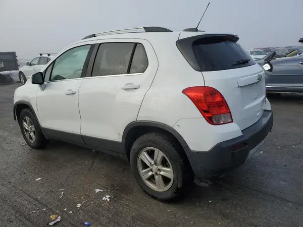 3GNCJPSBXGL269838 2016 CHEVROLET TRAX - Image 2