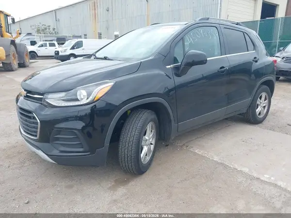 3GNCJPSBXHL135459 2017 CHEVROLET TRAX - Image 2
