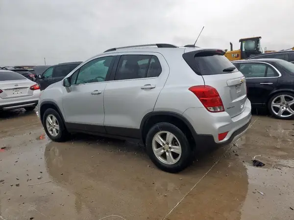 3GNCJPSBXHL147093 2017 CHEVROLET TRAX - Image 2