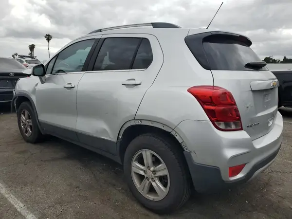 3GNCJPSBXHL167585 2017 CHEVROLET TRAX - Image 2