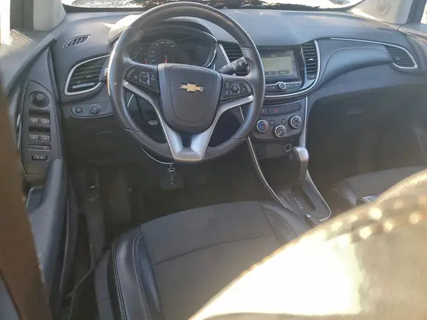 3GNCJPSBXHL271753 2017 CHEVROLET TRAX - Image 8