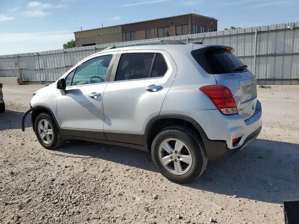 3GNCJPSBXHL274605 2017 CHEVROLET TRAX - Image 2