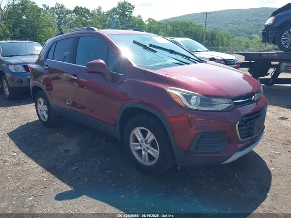 3GNCJPSBXHL275544 2017 CHEVROLET TRAX - Image 1