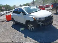 3GNCJPSBXHL278668 2017 CHEVROLET TRAX