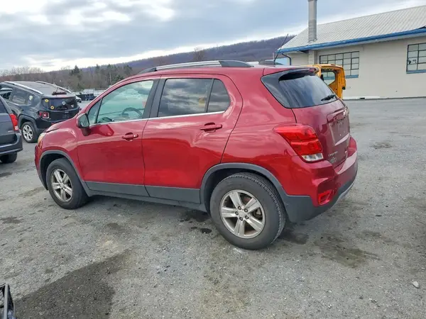 3GNCJPSBXJL161811 2018 CHEVROLET TRAX - Image 2