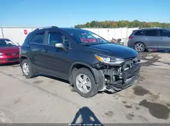 3GNCJPSBXJL235003 2018 CHEVROLET TRAX