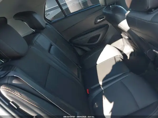 3GNCJPSBXJL262394 2018 CHEVROLET TRAX - Image 8