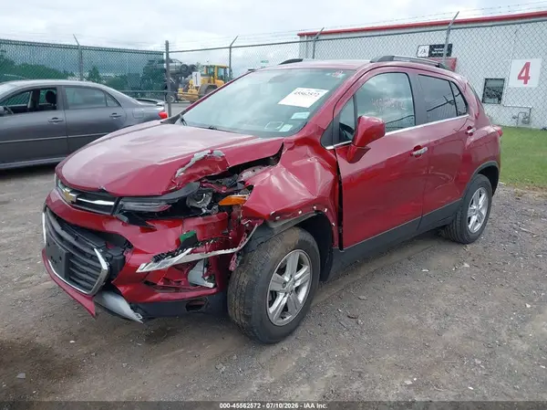 3GNCJPSBXJL283844 2018 CHEVROLET TRAX - Image 2