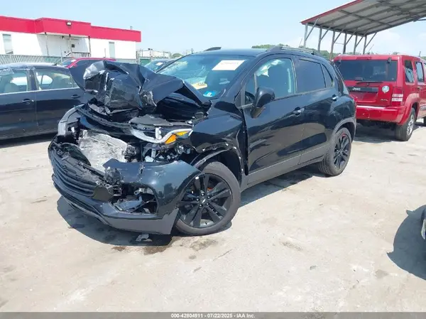 3GNCJPSBXJL314204 2018 CHEVROLET TRAX - Image 2