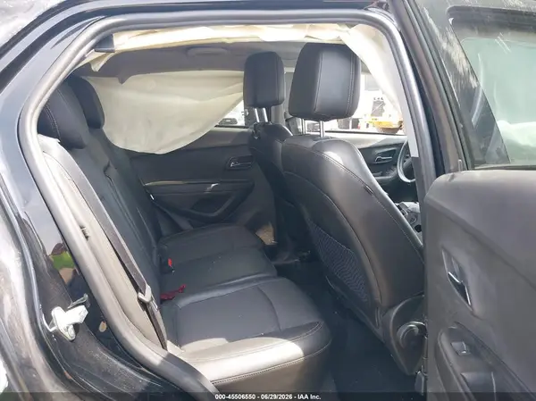 3GNCJPSBXJL374256 2018 CHEVROLET TRAX - Image 8