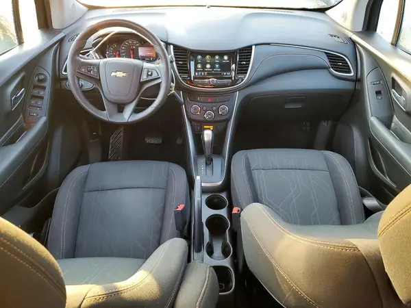 3GNCJPSBXKL144203 2019 CHEVROLET TRAX - Image 8