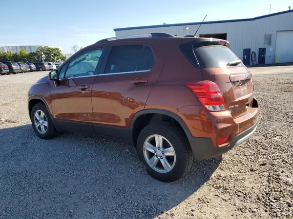 3GNCJPSBXKL247184 2019 CHEVROLET TRAX - Image 2