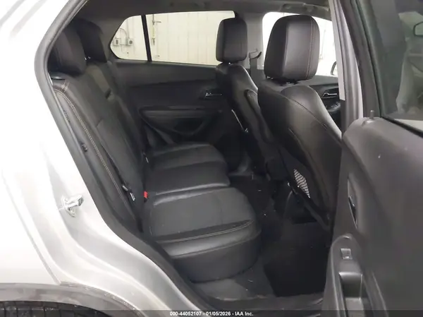 3GNCJPSBXKL249470 2019 CHEVROLET TRAX - Image 8