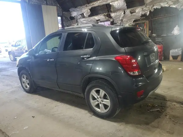 3GNCJPSBXKL346071 2019 CHEVROLET TRAX - Image 2