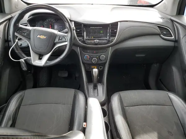 3GNCJPSBXKL352095 2019 CHEVROLET TRAX - Image 8