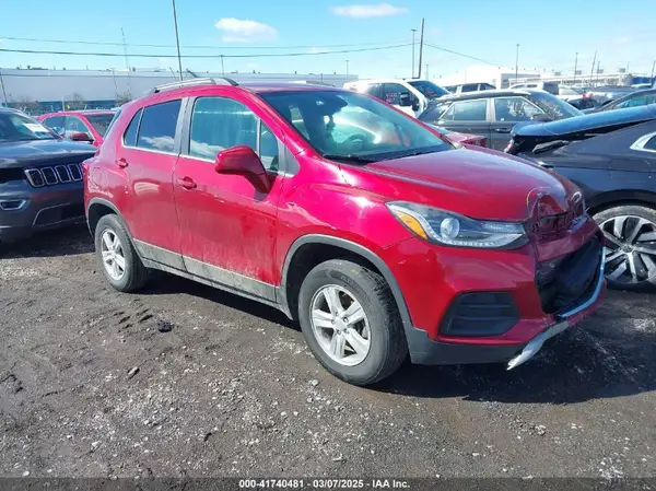 3GNCJPSBXKL367504 2019 CHEVROLET TRAX - Image 1