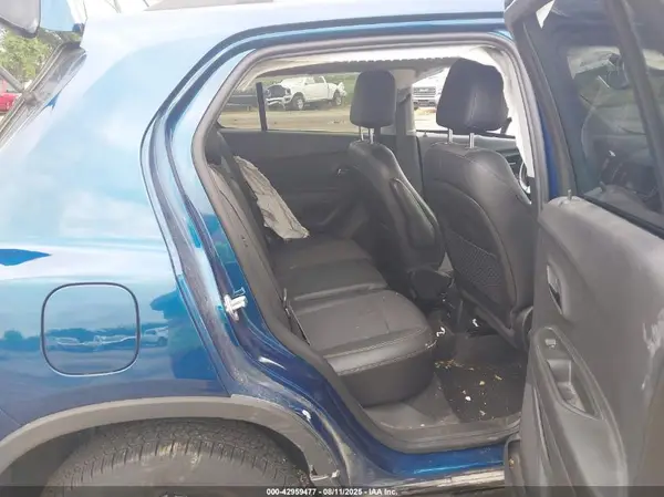 3GNCJPSBXKL388613 2019 CHEVROLET TRAX - Image 8
