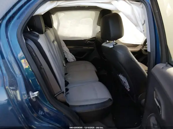 3GNCJPSBXKL392015 2019 CHEVROLET TRAX - Image 8