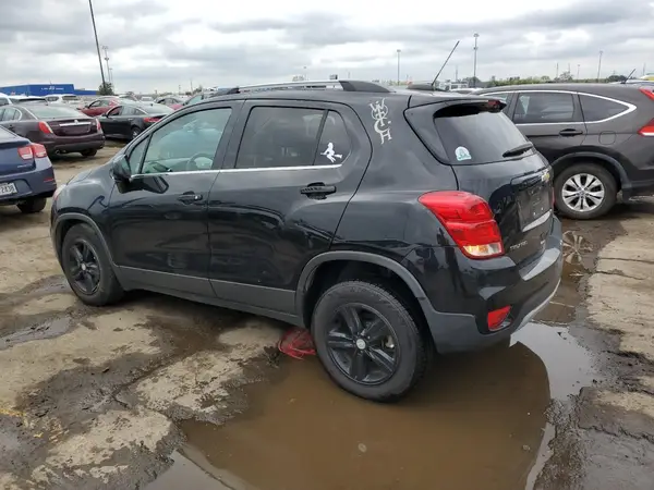 3GNCJPSBXKL403546 2019 CHEVROLET TRAX - Image 2