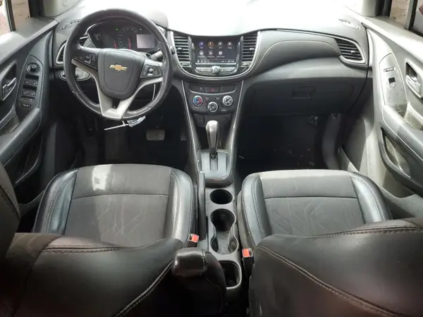 3GNCJPSBXLL164579 2020 CHEVROLET TRAX - Image 8
