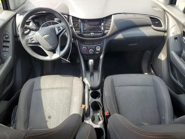 3GNCJPSBXLL165294 2020 CHEVROLET TRAX - Image 8