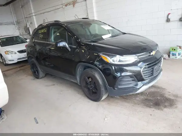 3GNCJPSBXLL170480 2020 CHEVROLET TRAX - Image 1