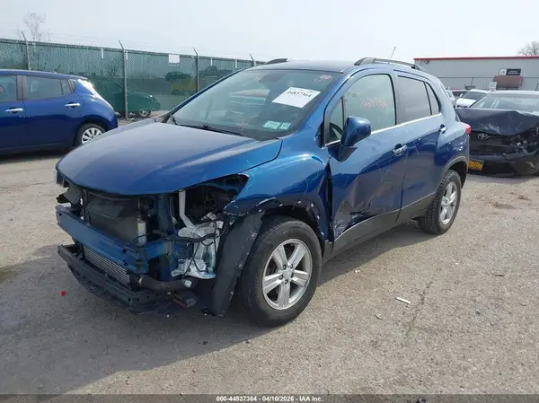 3GNCJPSBXLL247333 2020 CHEVROLET TRAX - Image 2