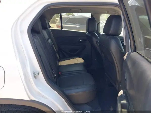 3GNCJPSBXLL315789 2020 CHEVROLET TRAX - Image 8