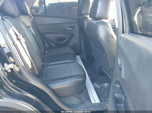 3GNCJPSBXLL328445 2020 CHEVROLET TRAX - Image 8