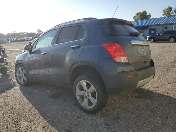 3GNCJRSB0GL128238 2016 CHEVROLET TRAX - Image 2