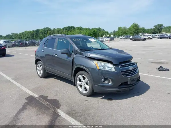 3GNCJRSB0GL242112 2016 CHEVROLET TRAX - Image 1