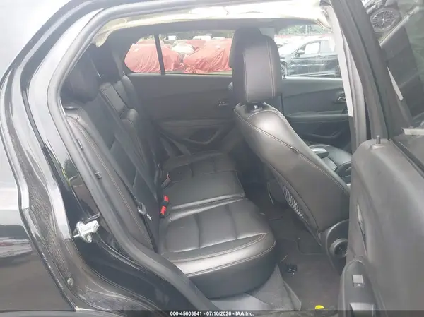 3GNCJRSB0HL186884 2017 CHEVROLET TRAX - Image 8