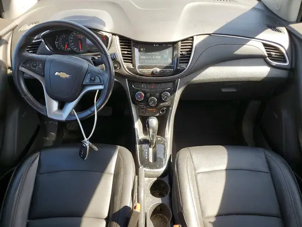 3GNCJRSB0HL205191 2017 CHEVROLET TRAX - Image 8