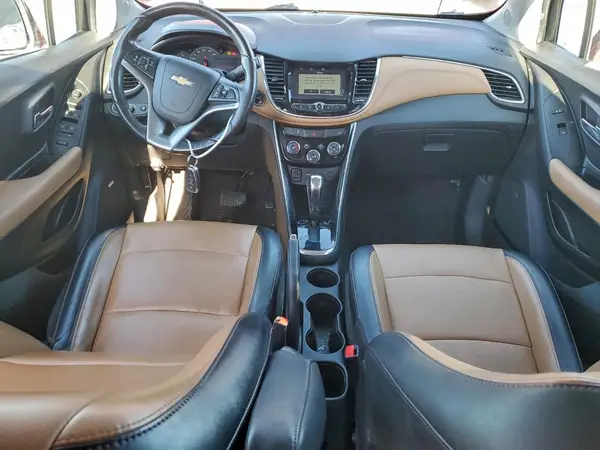 3GNCJRSB0HL255072 2017 CHEVROLET TRAX - Image 8