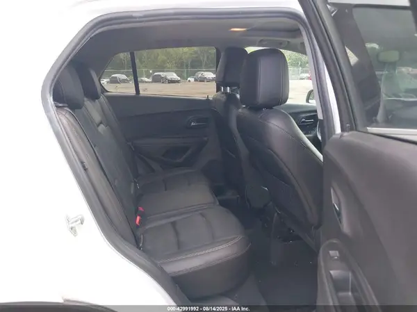 3GNCJRSB0JL341259 2018 CHEVROLET TRAX - Image 8