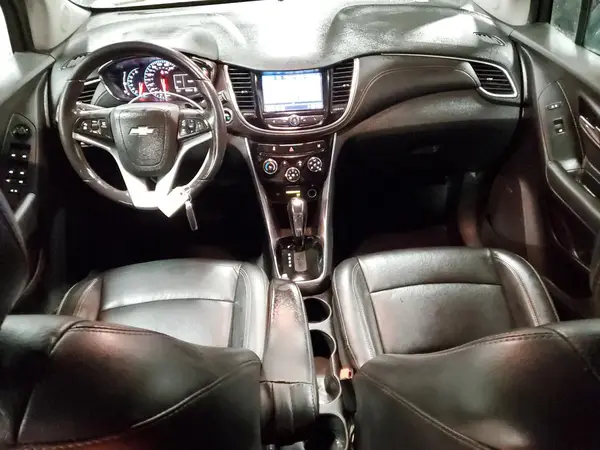 3GNCJRSB0JL359678 2018 CHEVROLET TRAX - Image 8
