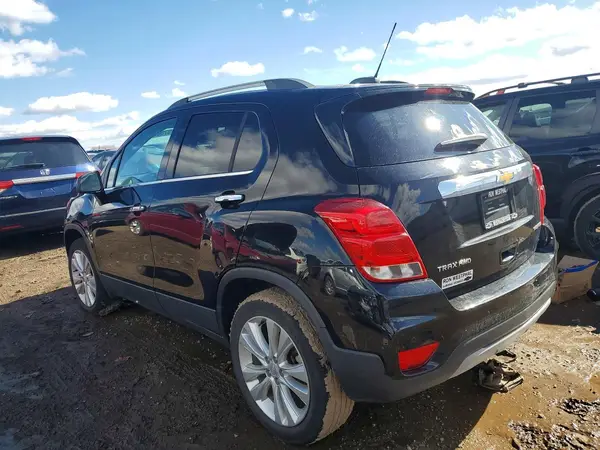 3GNCJRSB0KL181546 2019 CHEVROLET TRAX - Image 2