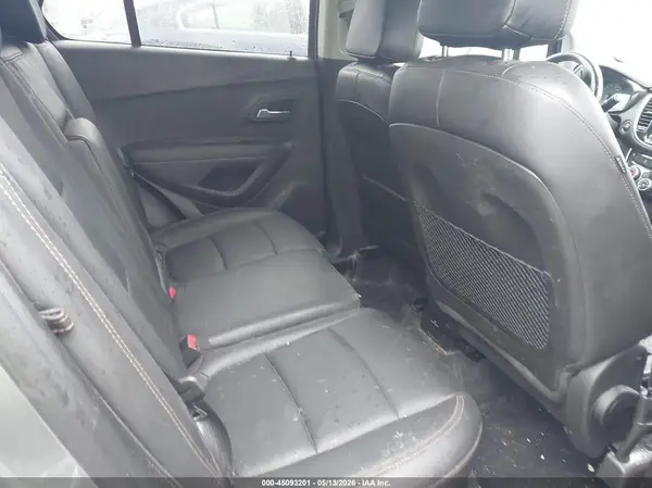 3GNCJRSB0LL207628 2020 CHEVROLET TRAX - Image 8