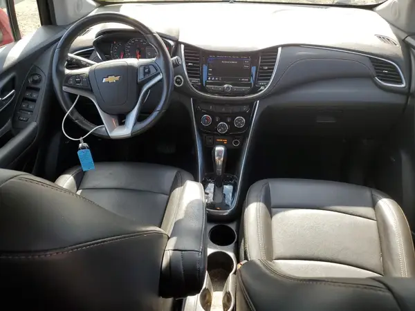 3GNCJRSB1LL261486 2020 CHEVROLET TRAX - Image 8