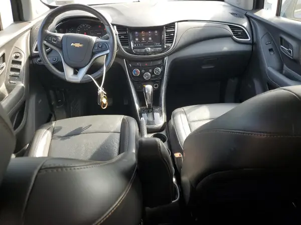 3GNCJRSB1LL282838 2020 CHEVROLET TRAX - Image 8