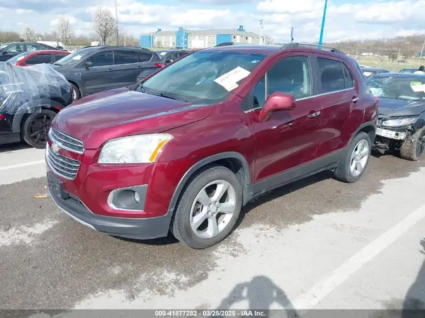 3GNCJRSB3GL161721 2016 CHEVROLET TRAX - Image 2
