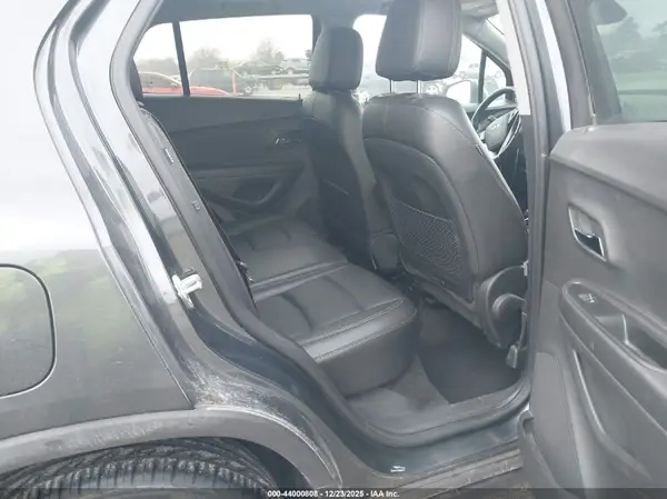 3GNCJRSB3HL151594 2017 CHEVROLET TRAX - Image 8