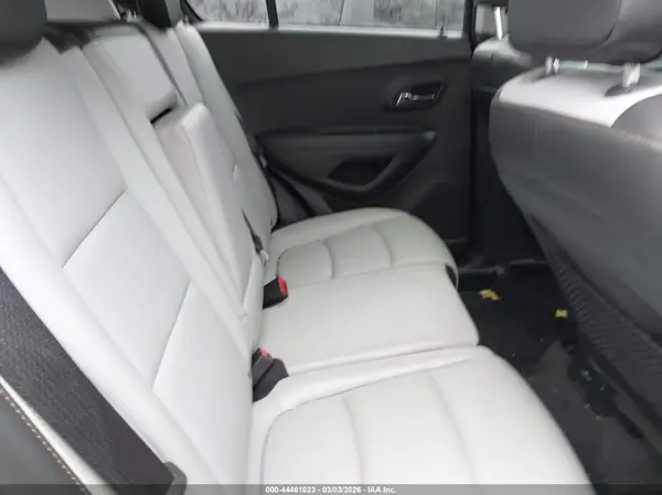 3GNCJRSB3HL257513 2017 CHEVROLET TRAX - Image 8