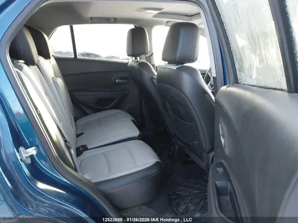 3GNCJRSB3KL330886 2019 CHEVROLET TRAX - Image 8