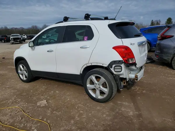 3GNCJRSB4GL263657 2016 CHEVROLET TRAX - Image 2