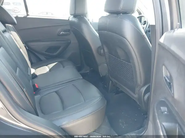 3GNCJRSB4HL178187 2017 CHEVROLET TRAX - Image 8
