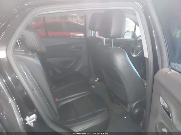 3GNCJRSB4HL236413 2017 CHEVROLET TRAX - Image 8
