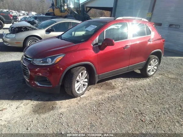 3GNCJRSB4JL176333 2018 CHEVROLET TRAX - Image 2