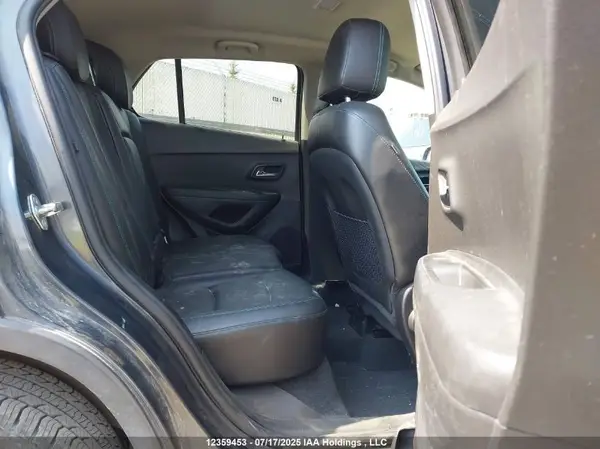 3GNCJRSB5GL231140 2016 CHEVROLET TRAX - Image 8