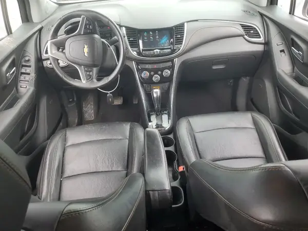 3GNCJRSB5HL125496 2017 CHEVROLET TRAX - Image 8